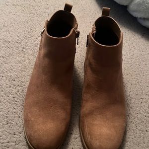 Brown booties with zipper